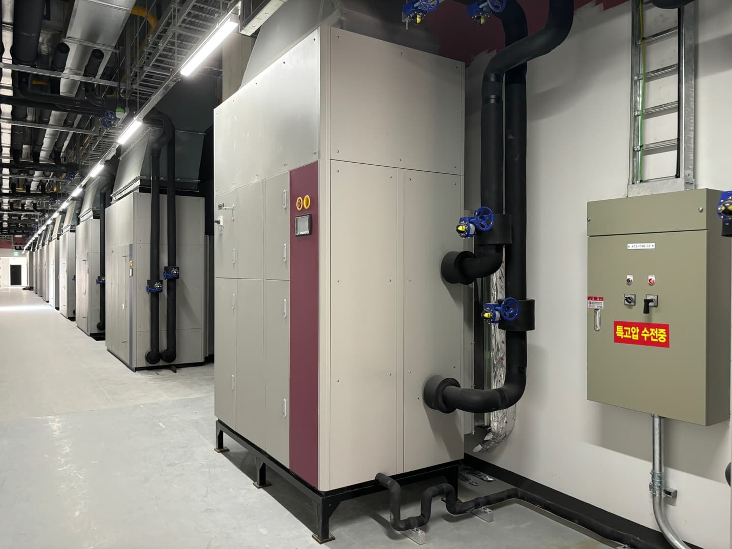 Server Room Cooling 2